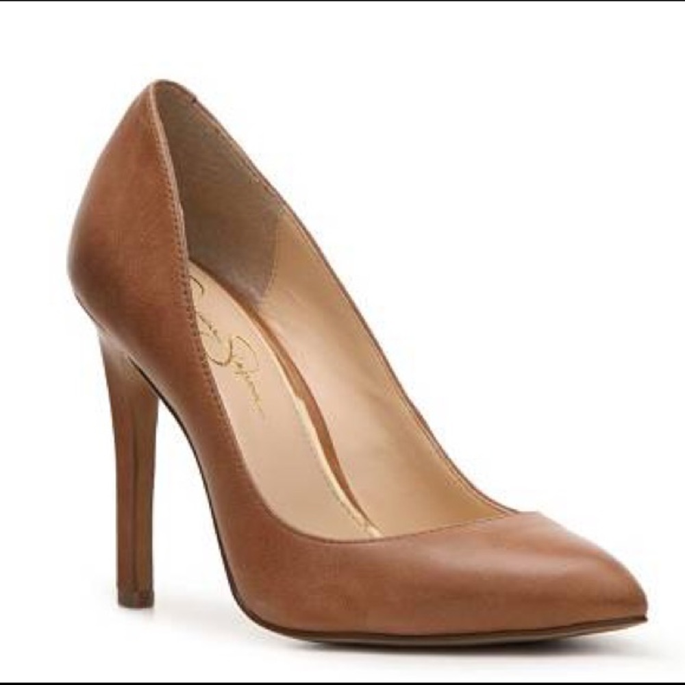 NWT Jessica Simpson Veronica Pumps